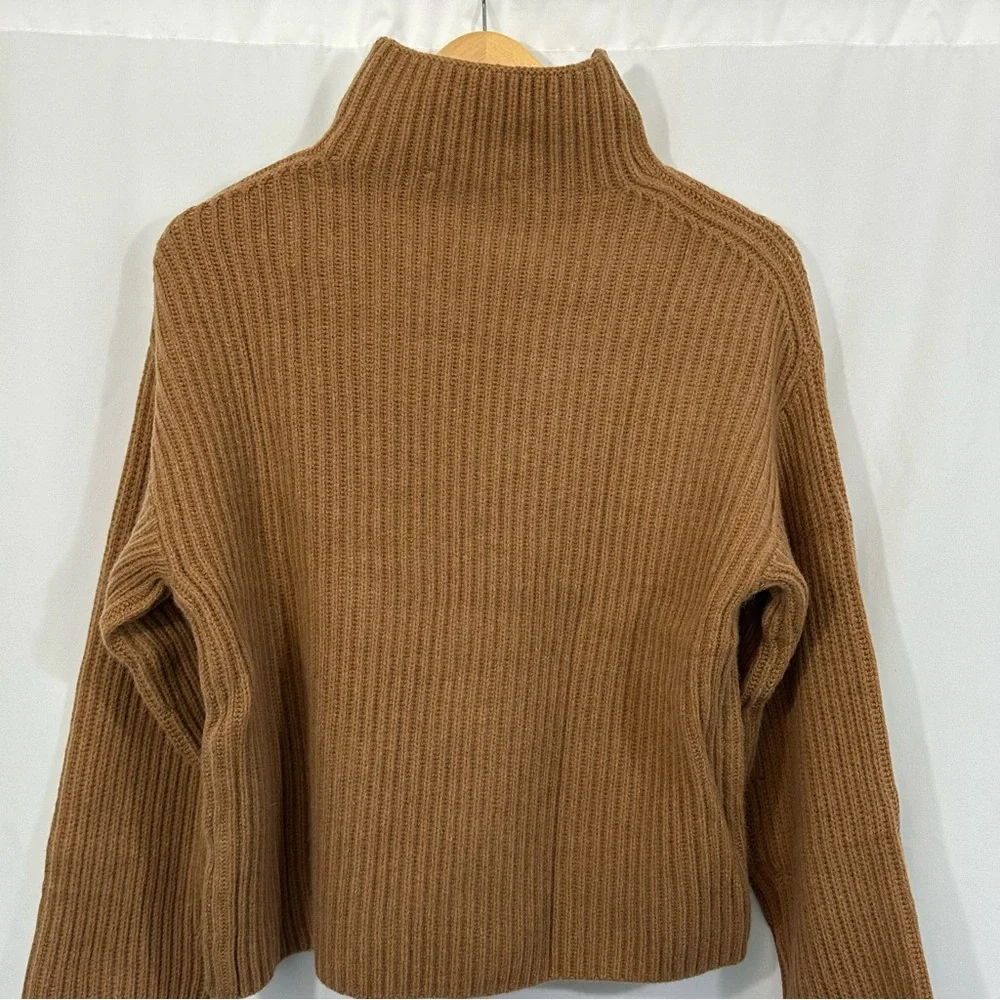 NEW Everlane The Felted Merino Wool Knit Pullover Sweater in Tan - Picture 8 of 13